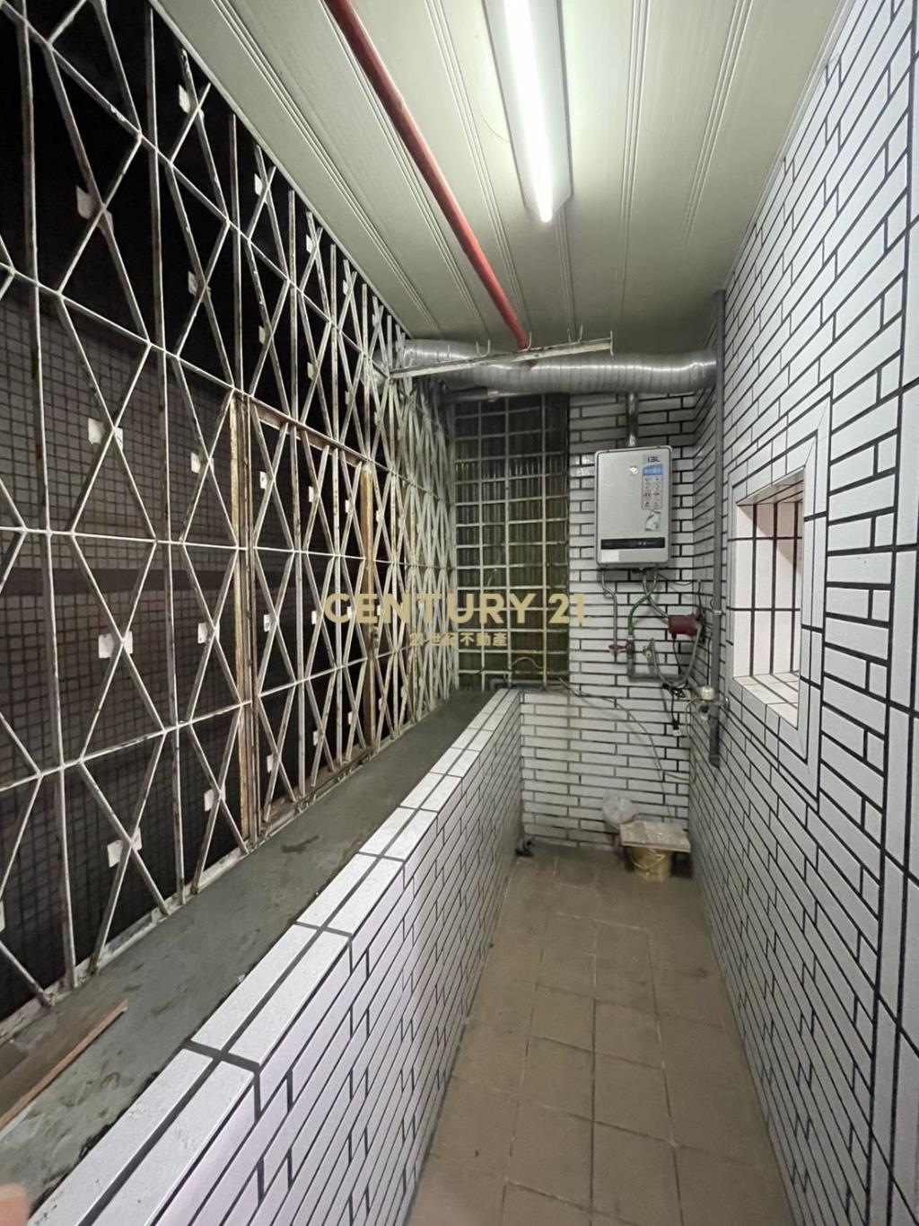 捷運都更潛力三樓公寓