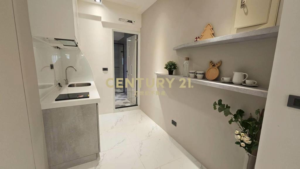 西湖捷運低總價兩房