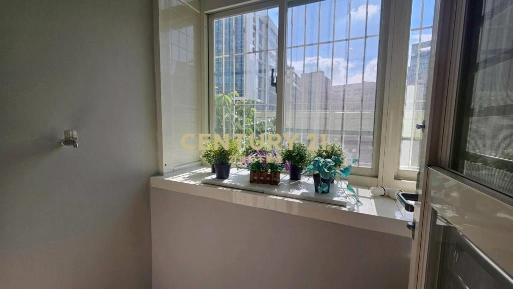 西湖捷運低總價兩房