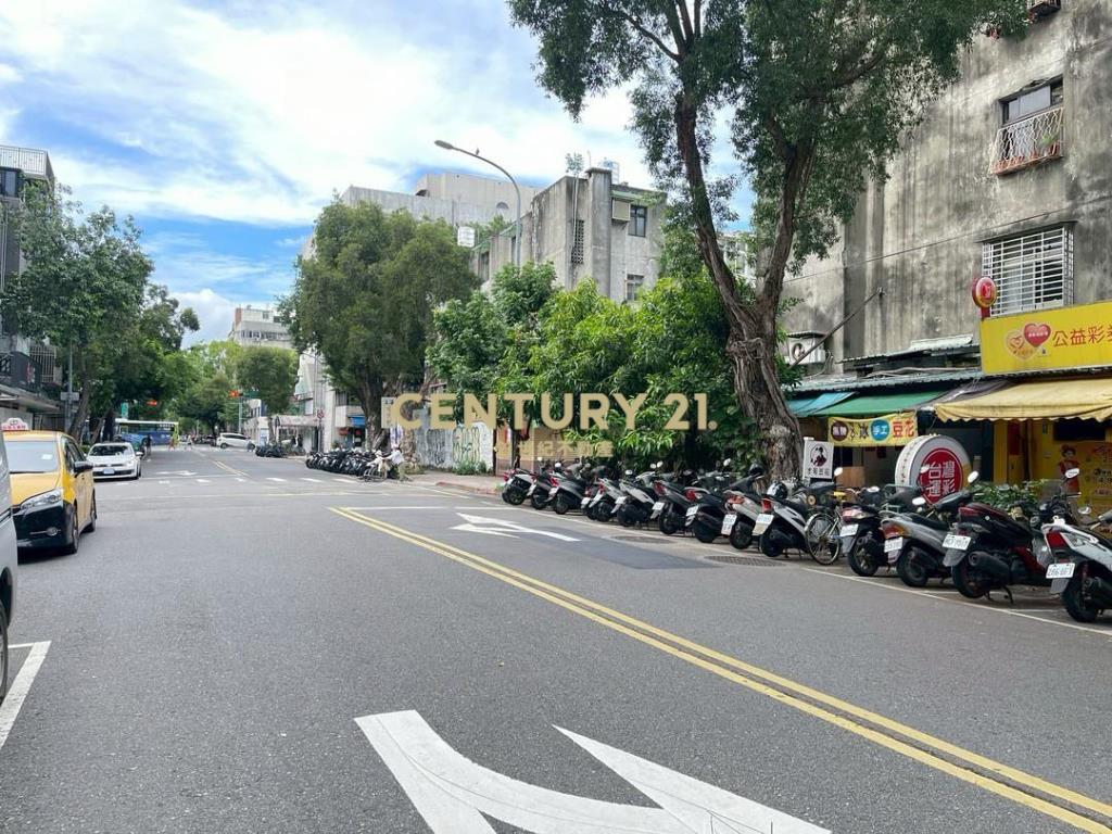 新中街東社市場攤位