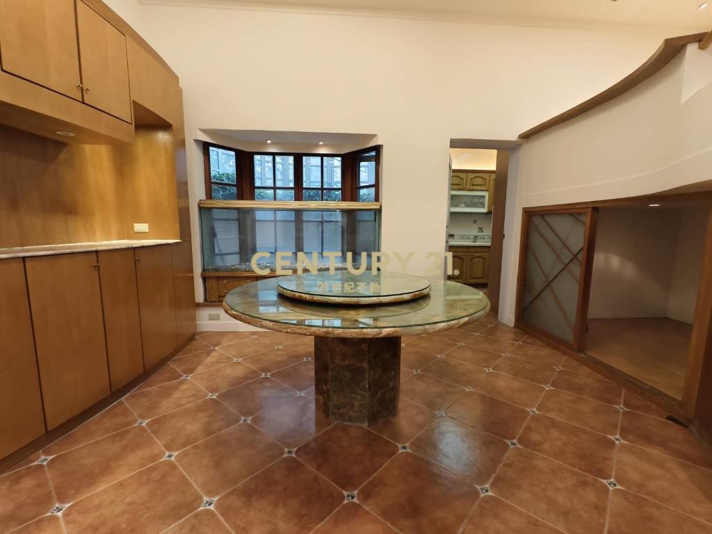 汐止瓏山林豪邸