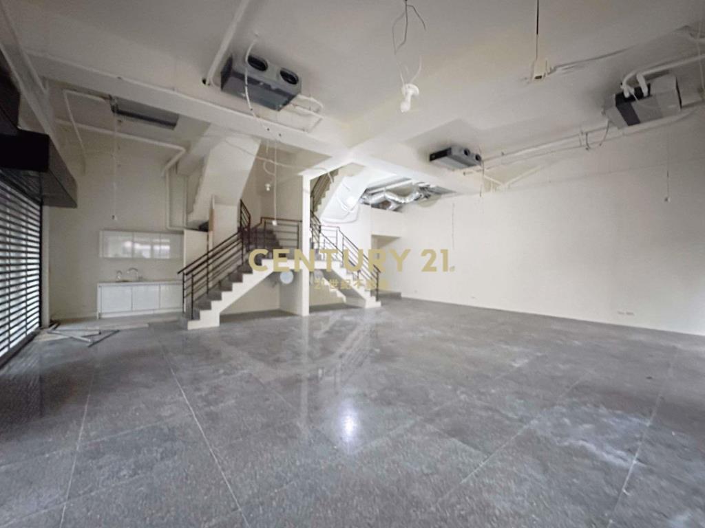 台大三角窗捷運金店王