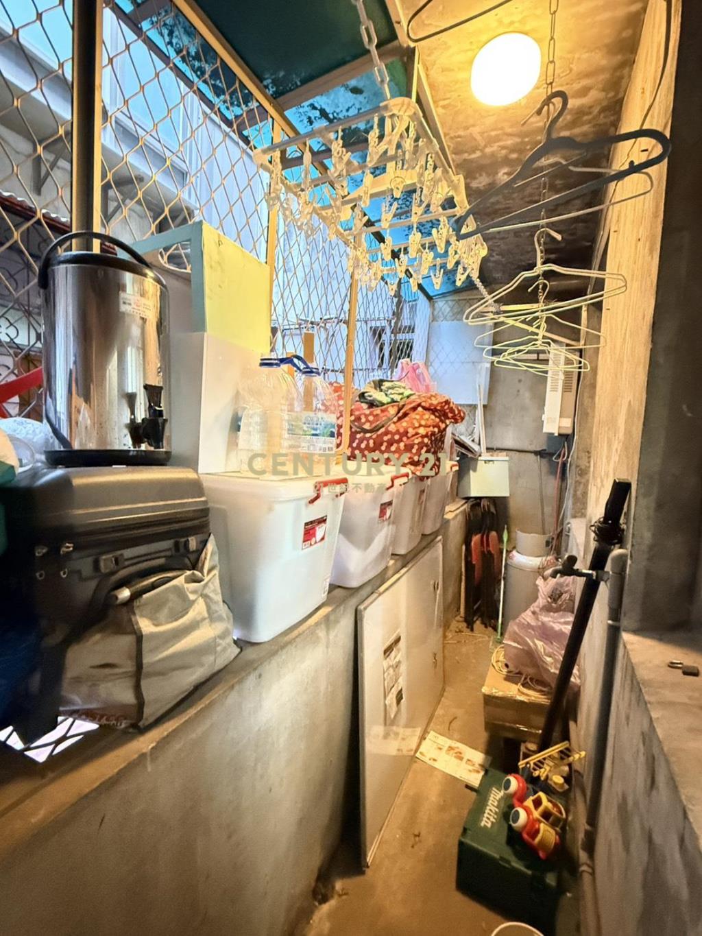 美日僑樹海二樓