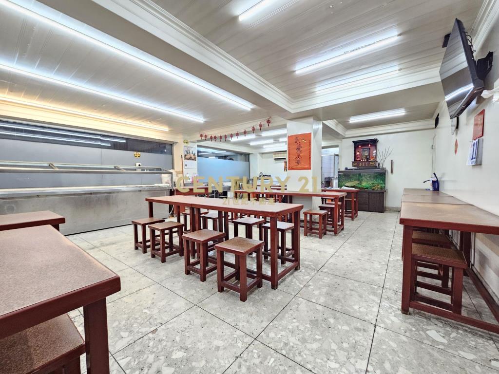 圓環金雞母壹樓