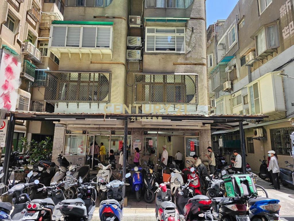 圓環金雞母壹樓