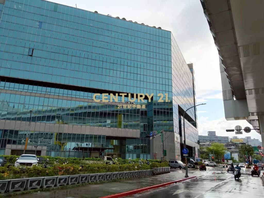 華隆經貿廣場廠辦