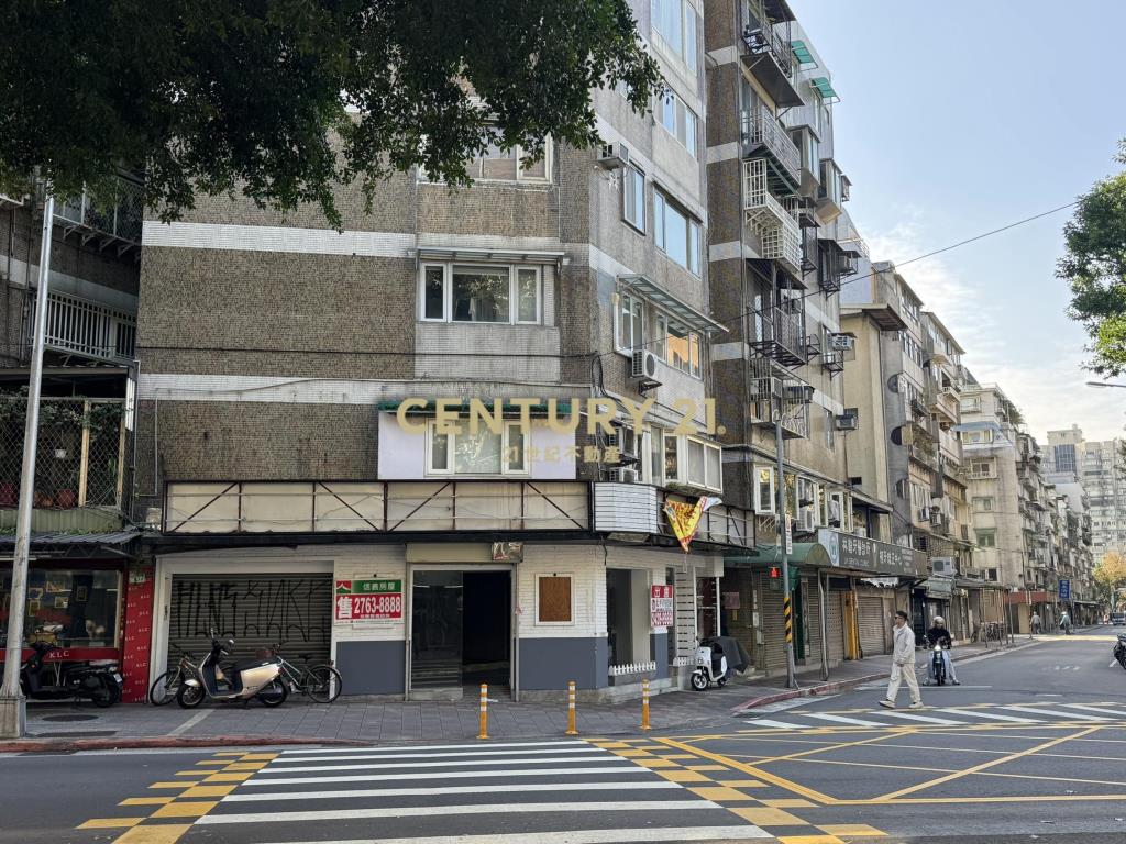 民生三角窗金店