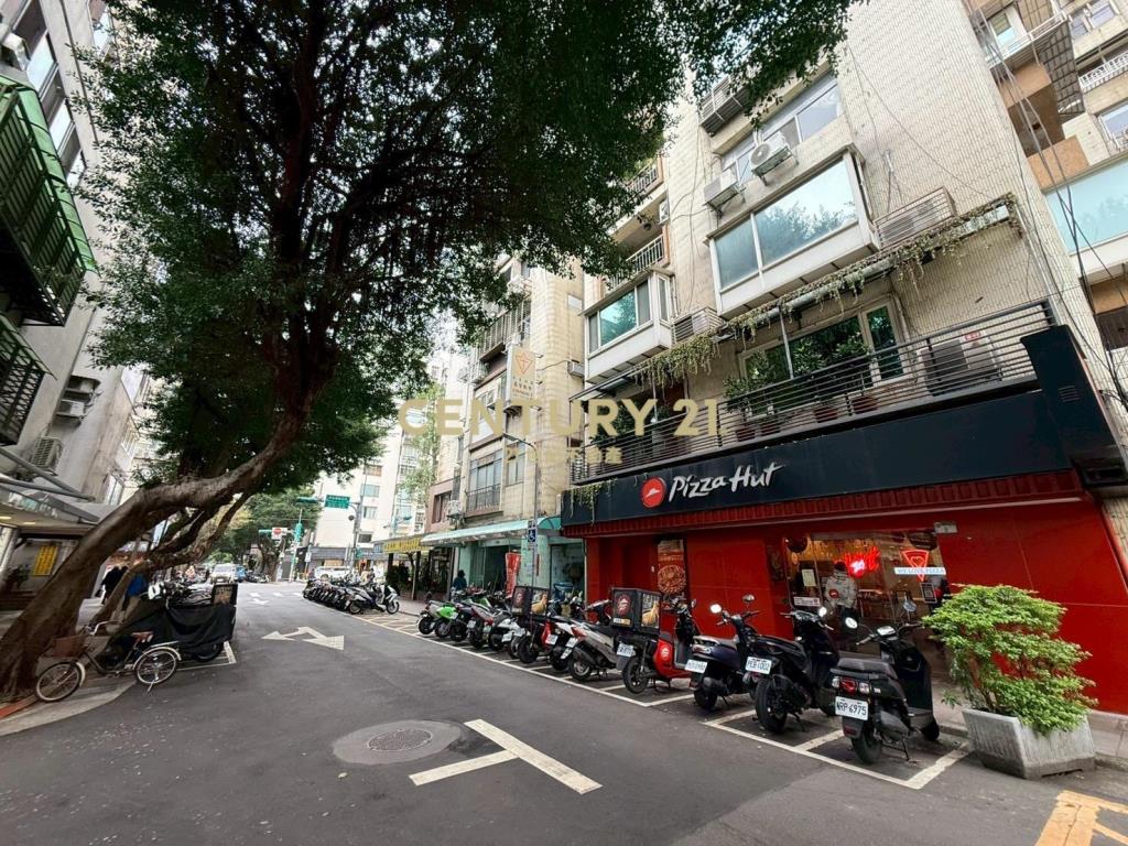 民生圓環美廈二樓