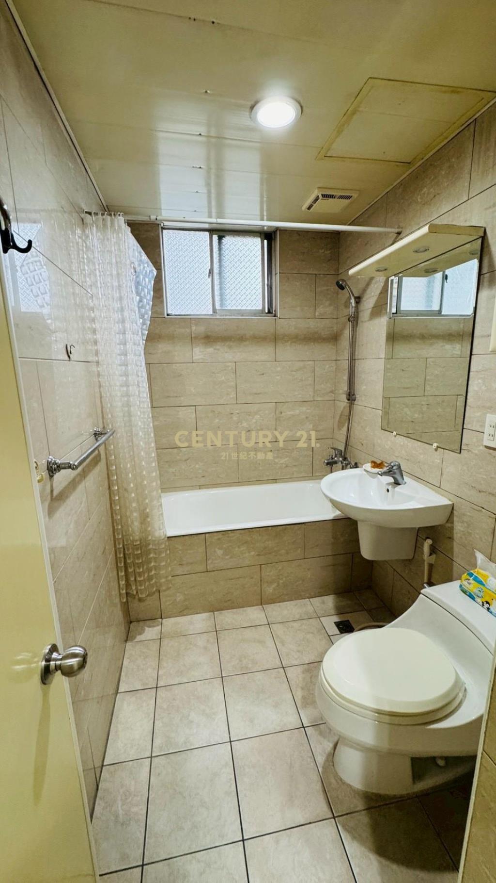 民生圓環美廈二樓