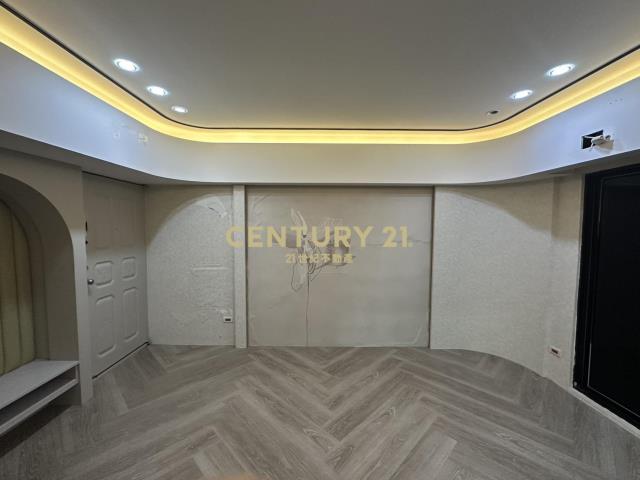 南京三民捷運大樓