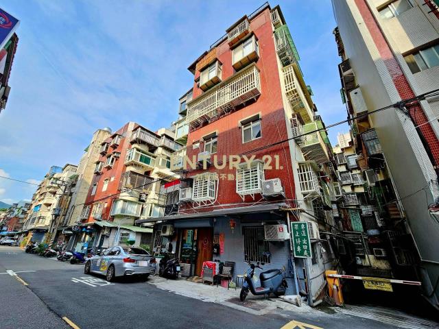 文德捷運邊間方正二樓