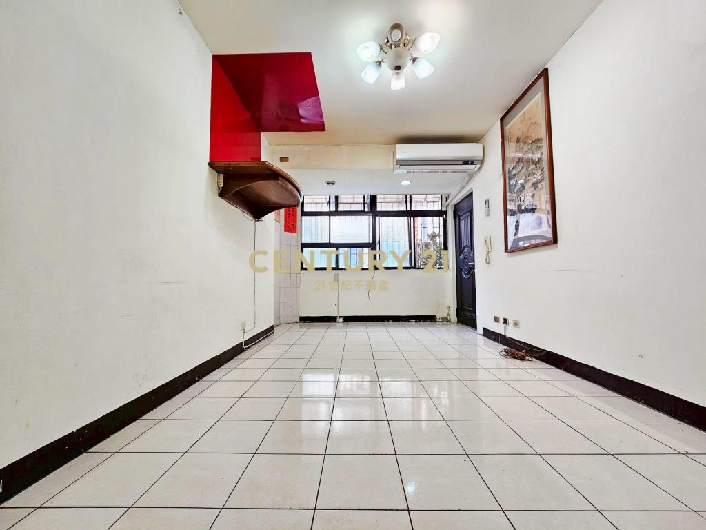 文德捷運邊間方正二樓