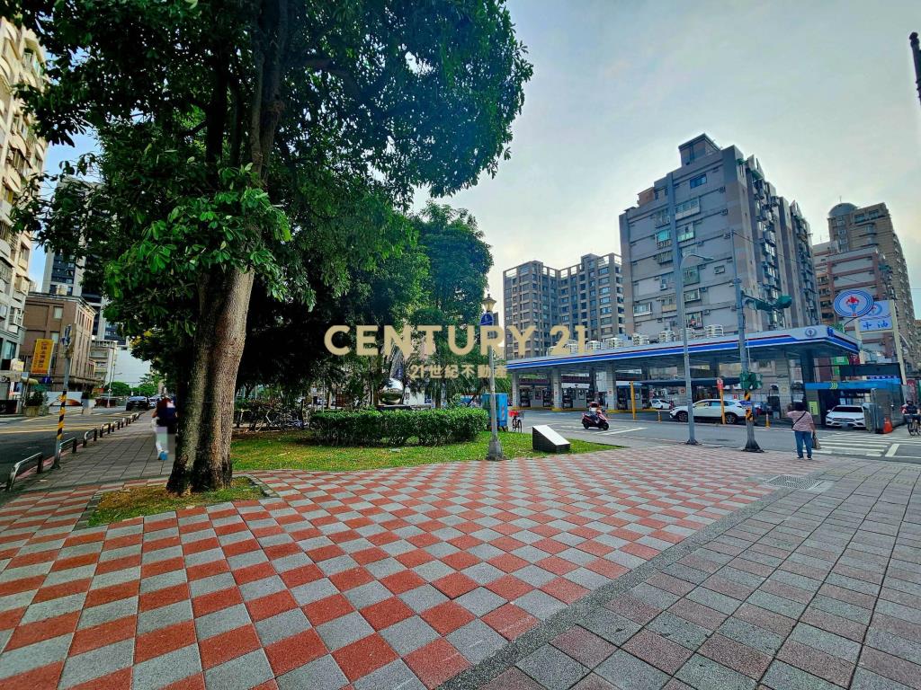 文德捷運邊間方正二樓