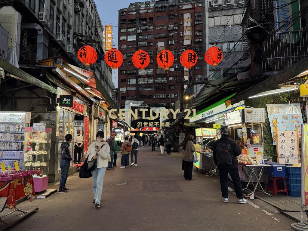 正臨江夜市透天