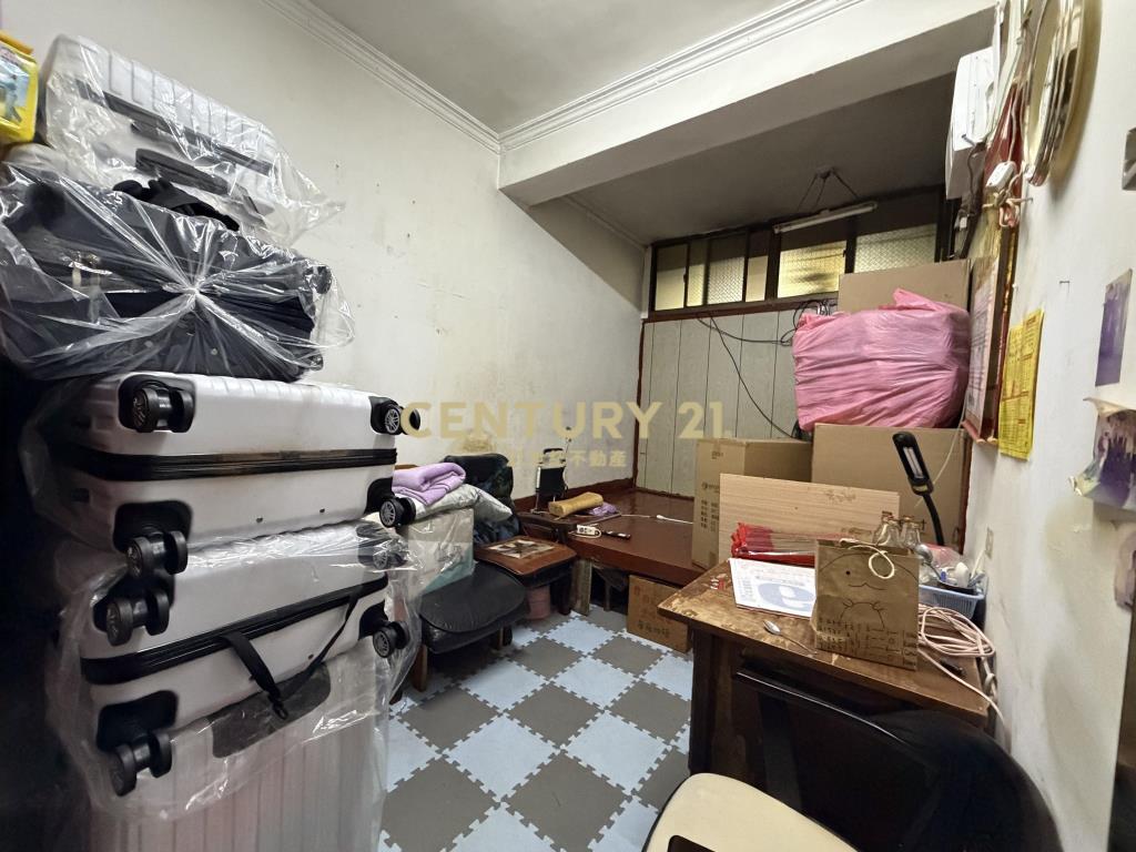 正臨江夜市透天