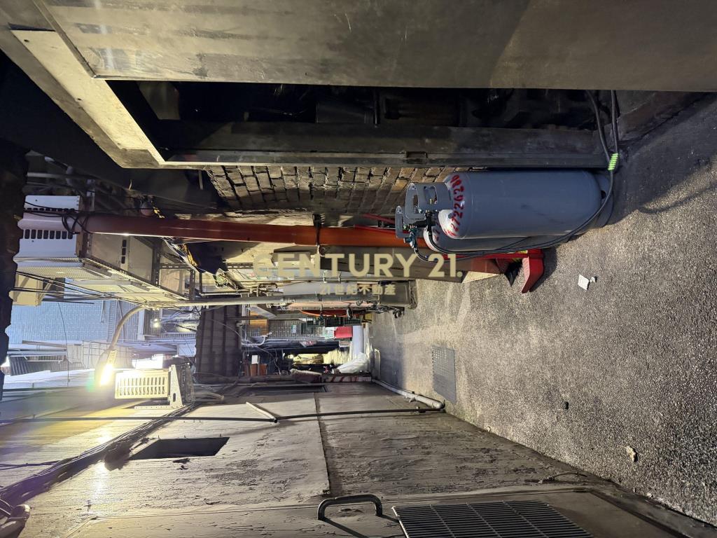 正臨江夜市透天