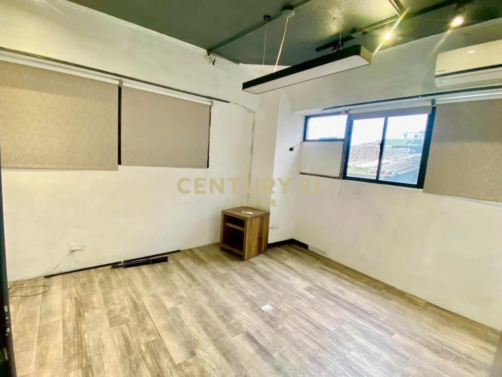 白金漢住辦大樓有車位