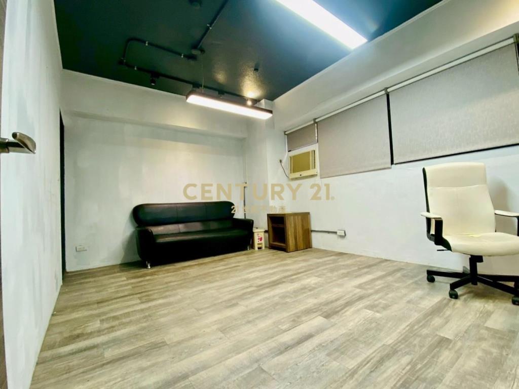 白金漢住辦大樓有車位