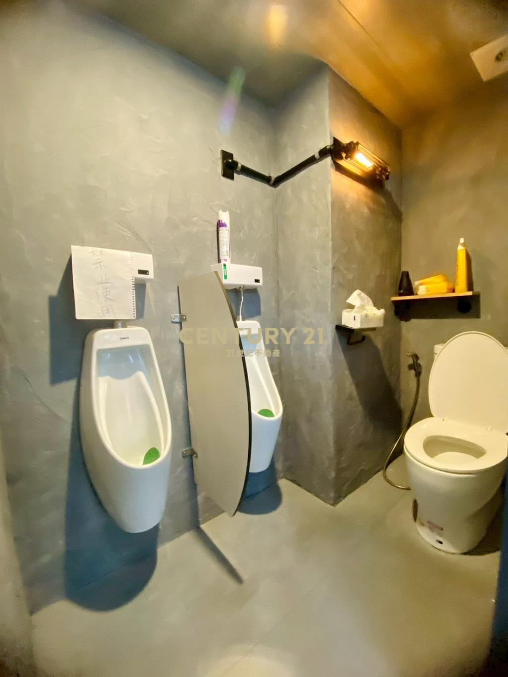 白金漢住辦大樓有車位