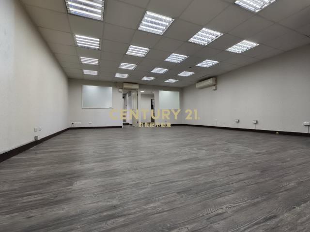 捷運中山國小站住辦大樓