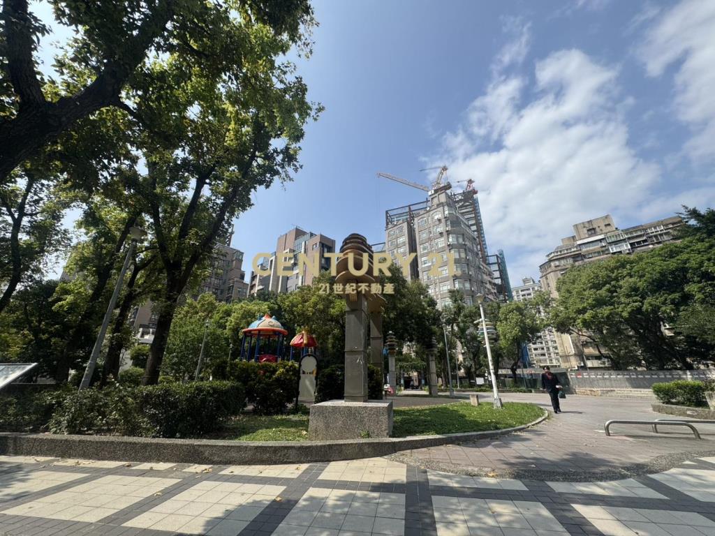 林森北路收租住辦大樓