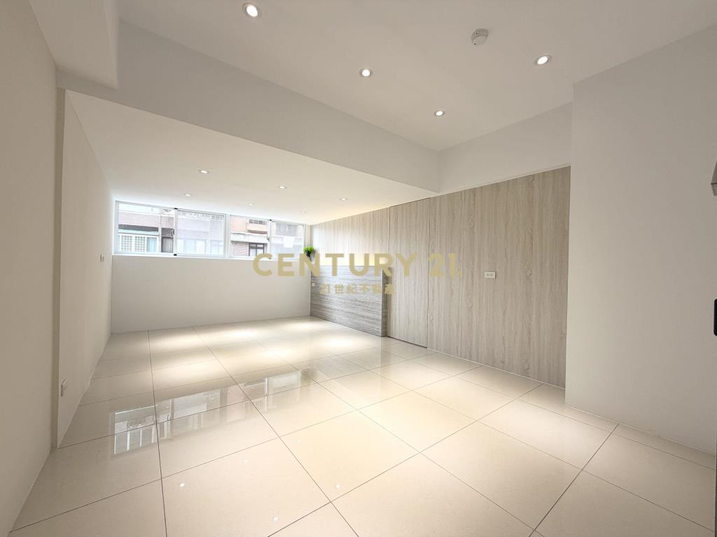 美國華城精美電梯3+1房