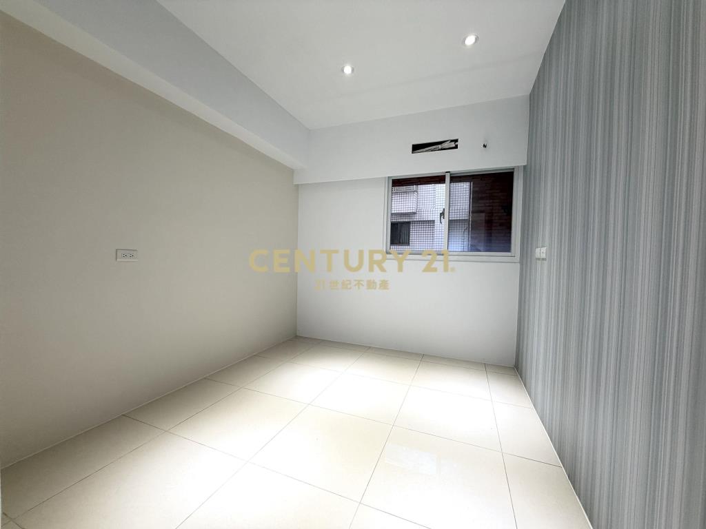 美國華城精美電梯3+1房