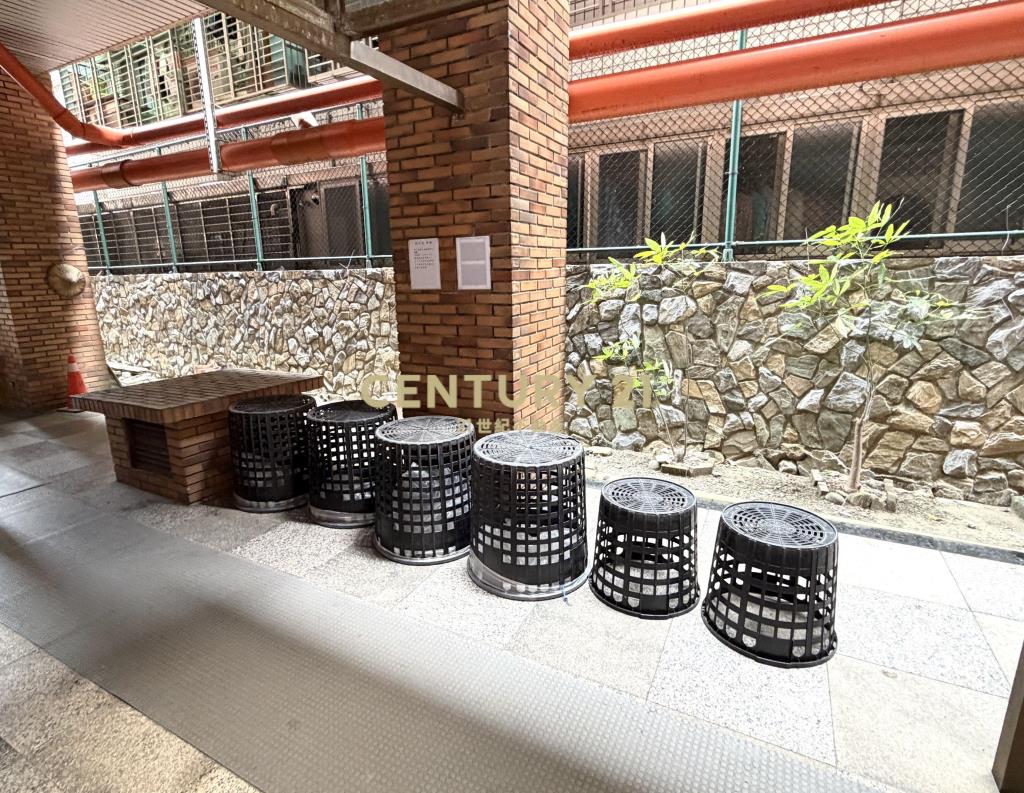 美國華城精美電梯3+1房