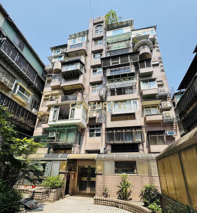 東湖國小電梯2房