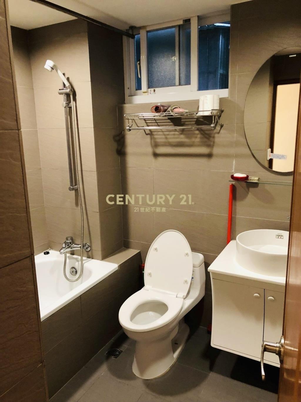 東湖國小電梯2房