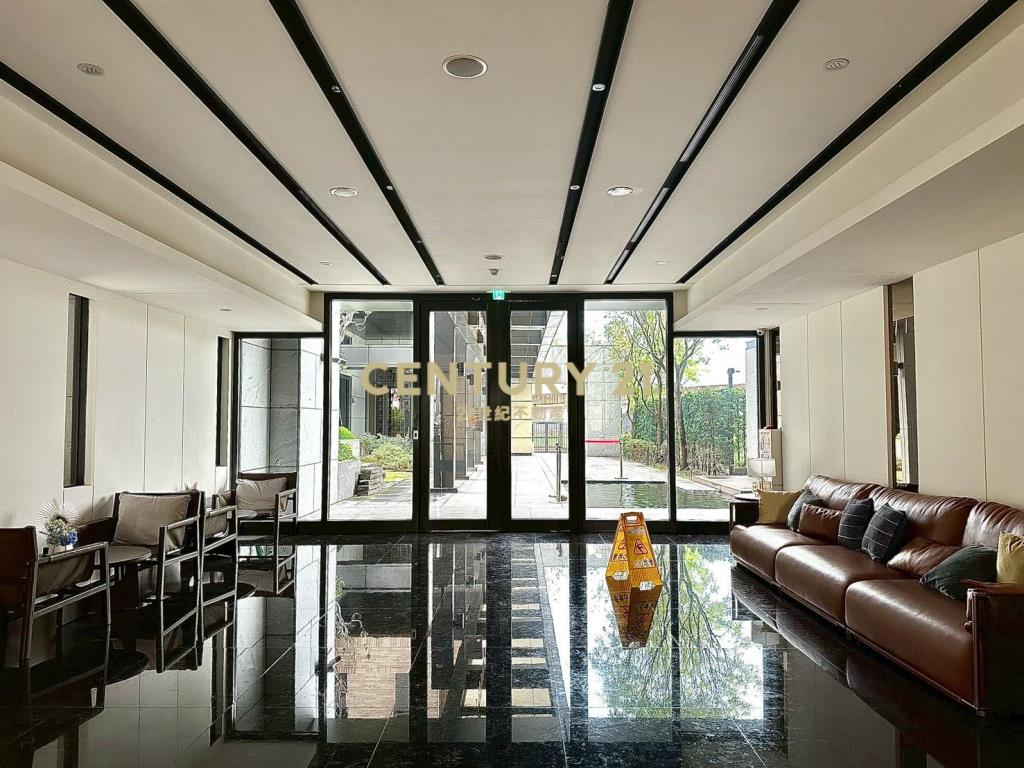 河藍灣精美三房