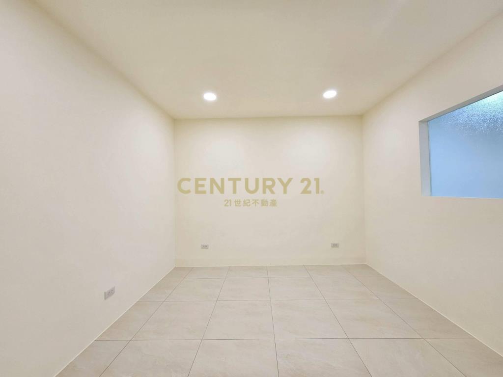 板橋富山美妝鼎佳