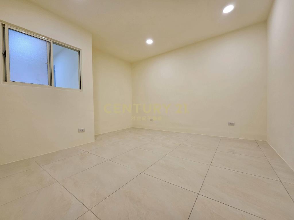 板橋富山美妝鼎佳