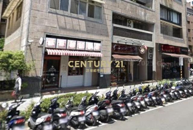 南京三民捷運雙店面