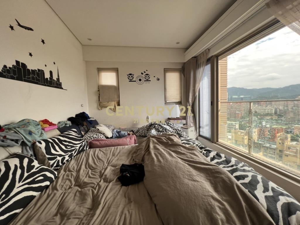 汐止仰大湖高樓景觀豪邸