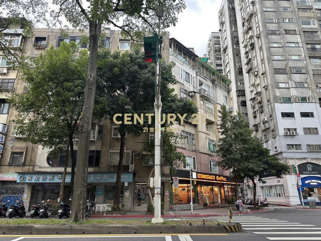 民生圓環稀有朝外美套房