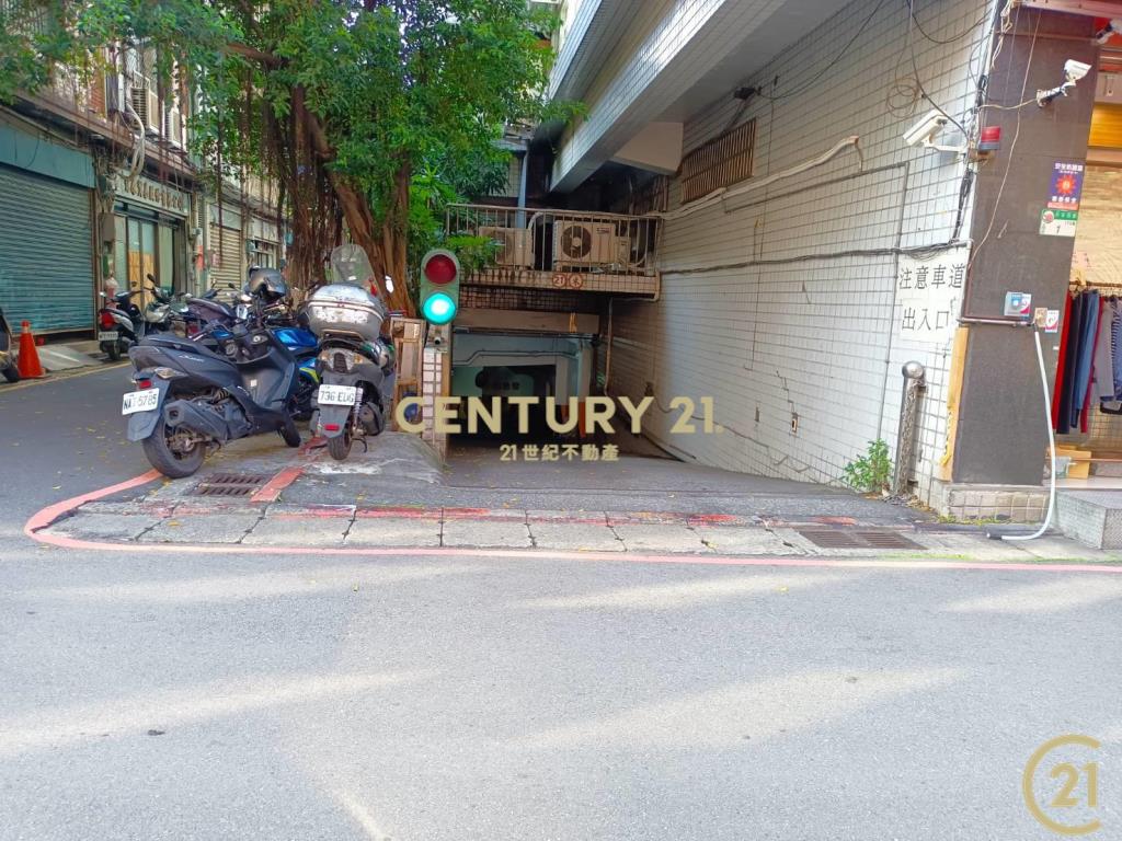 (260)京站-長安西路機械車位