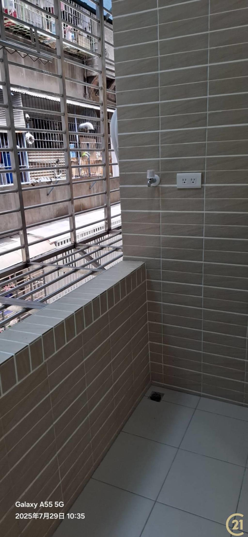 (259)國慶商圈全新裝潢3樓3房美寓