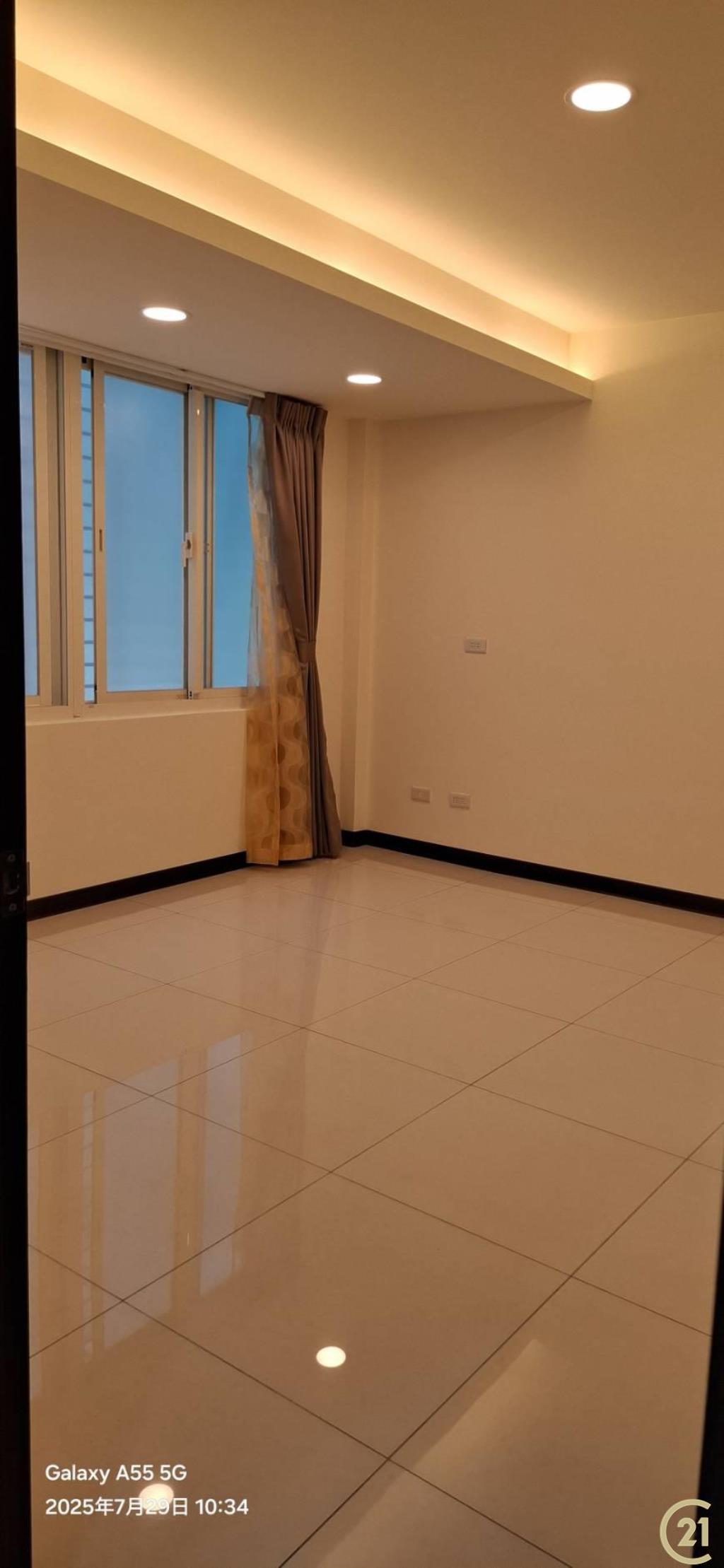 (259)國慶商圈全新裝潢3樓3房美寓