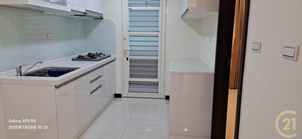 (259)國慶商圈全新裝潢3樓3房美寓