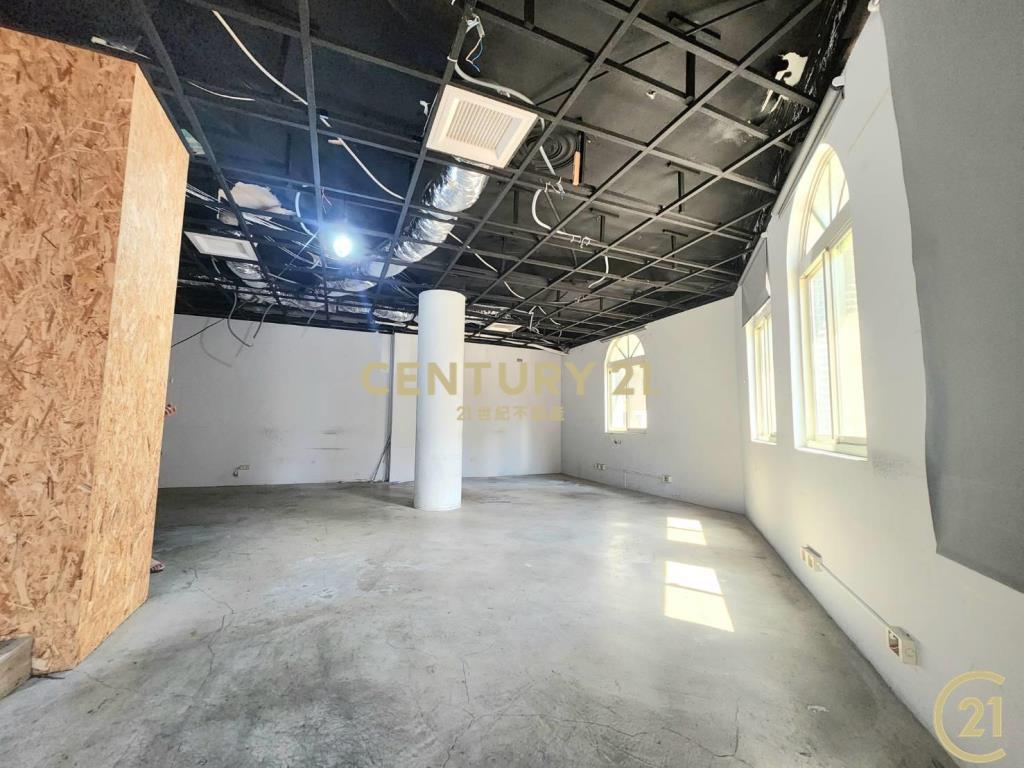 (006)長安西太原路口黃金三角窗發財屋