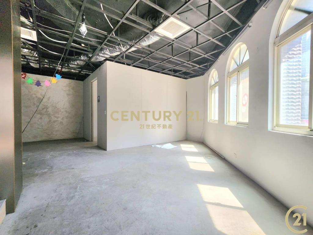 (006)長安西太原路口黃金三角窗發財屋