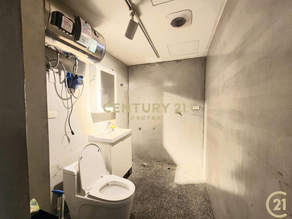 (006)長安西太原路口黃金三角窗發財屋