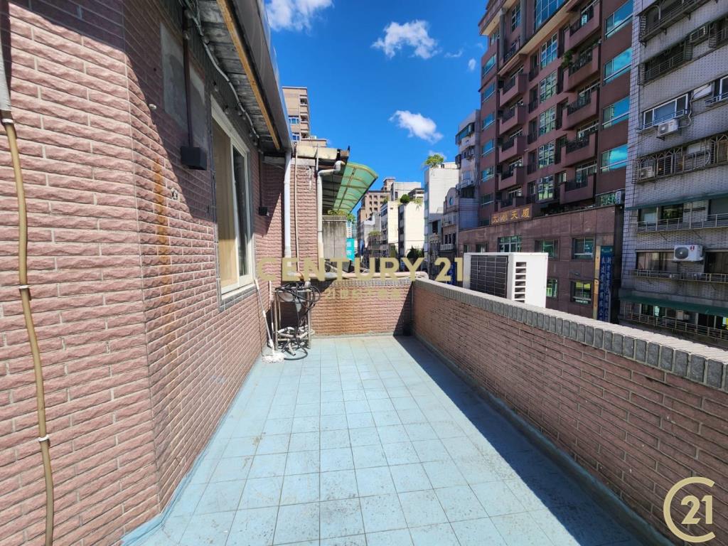 (006)長安西太原路口黃金三角窗發財屋