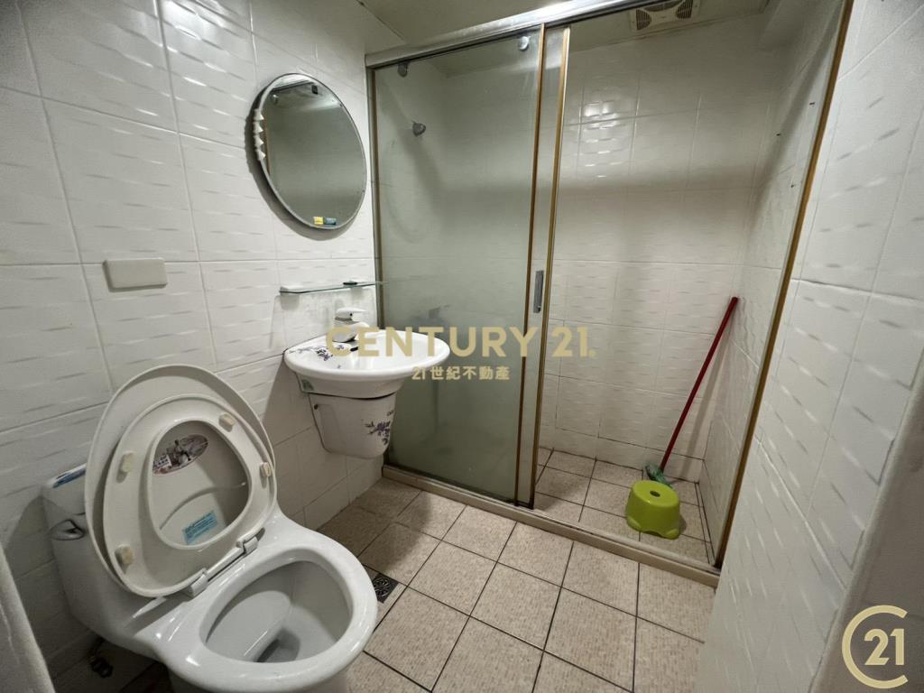 (024)吉林路採光大套房