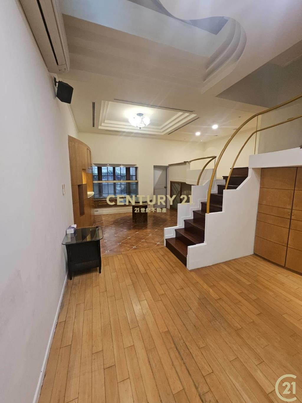 (008)瓏山林豪邸(邊間下疊)