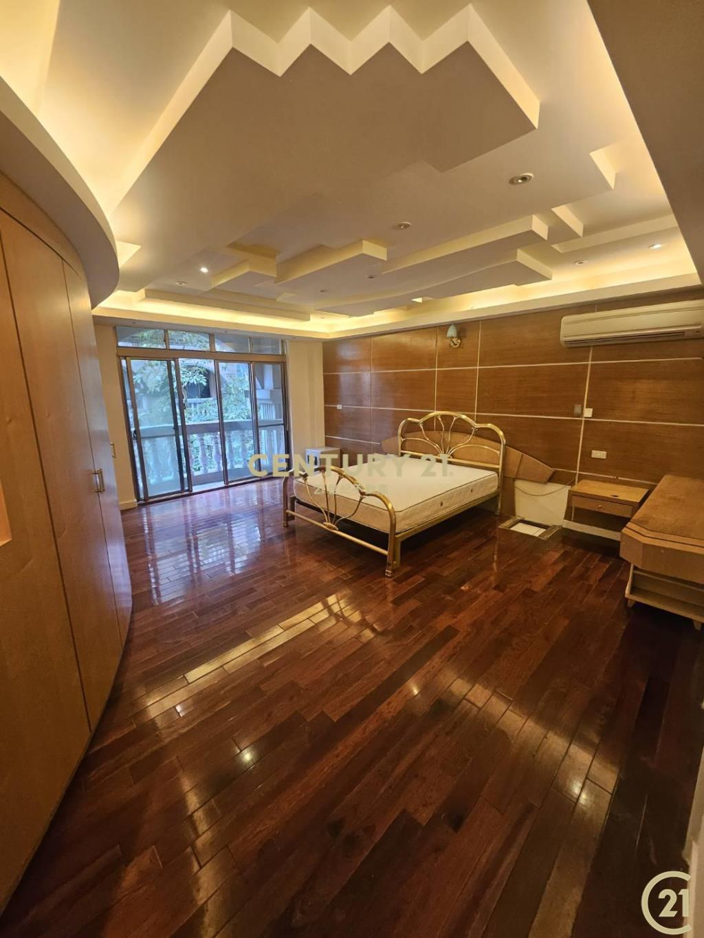 (008)瓏山林豪邸(邊間下疊)