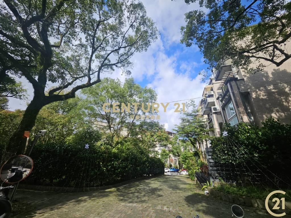 (008)瓏山林豪邸(邊間下疊)