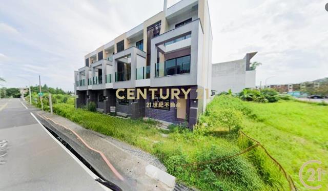 (208)蘭城九路邊間透天厝