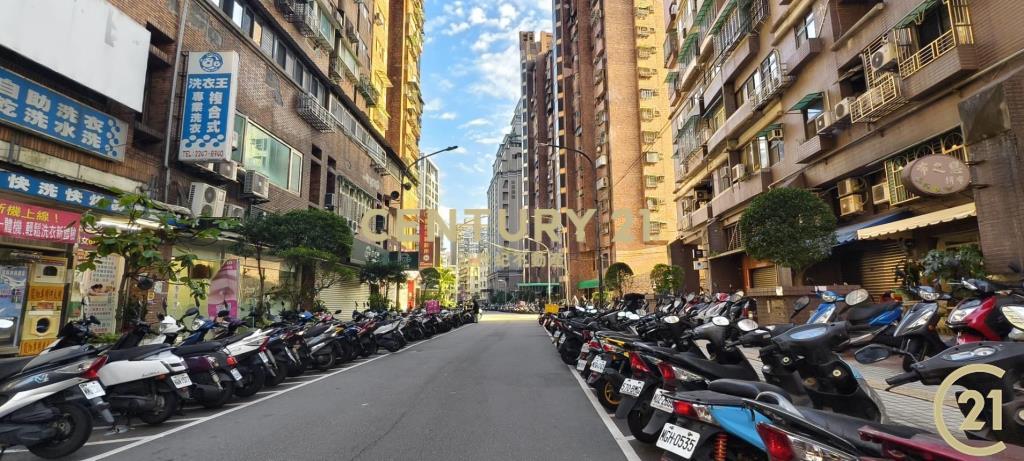 (080)美國華城精裝大四房